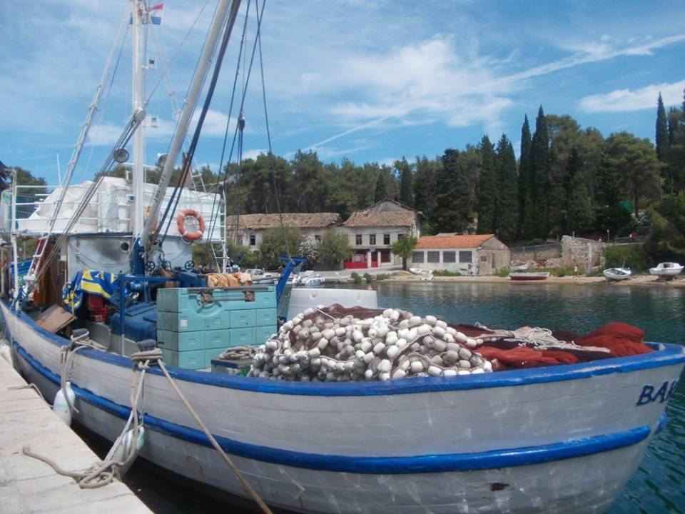 ribarske mreze vrboska1